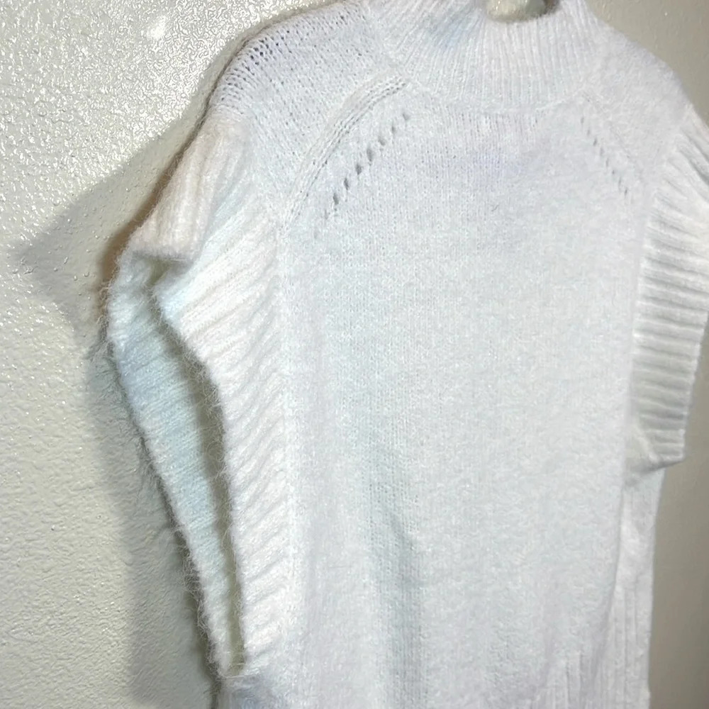 Topshop Fluffy Muscle Sleeve Sweater size 0-2 - Picture 7 of 11